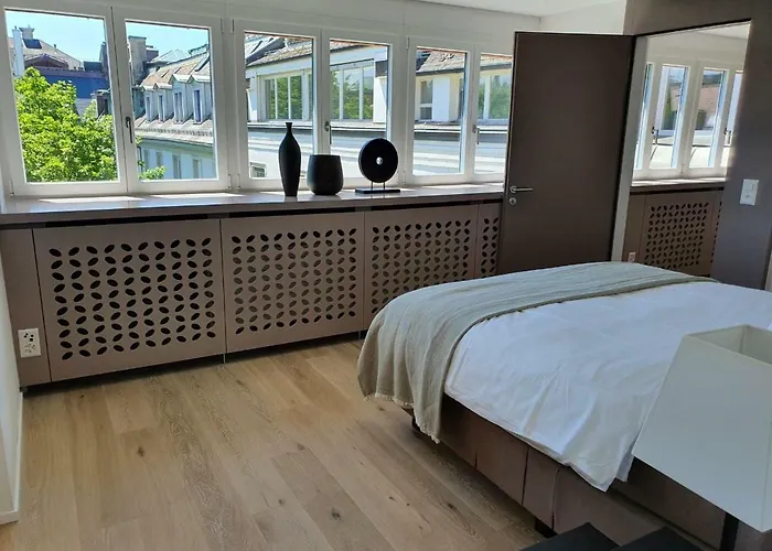 Le Bijou Bahnhofstrasse / Paradeplatz زيورخ