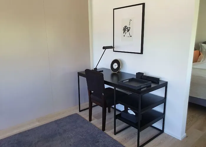 Le Bijou Bahnhofstrasse / Paradeplatz * 취리히